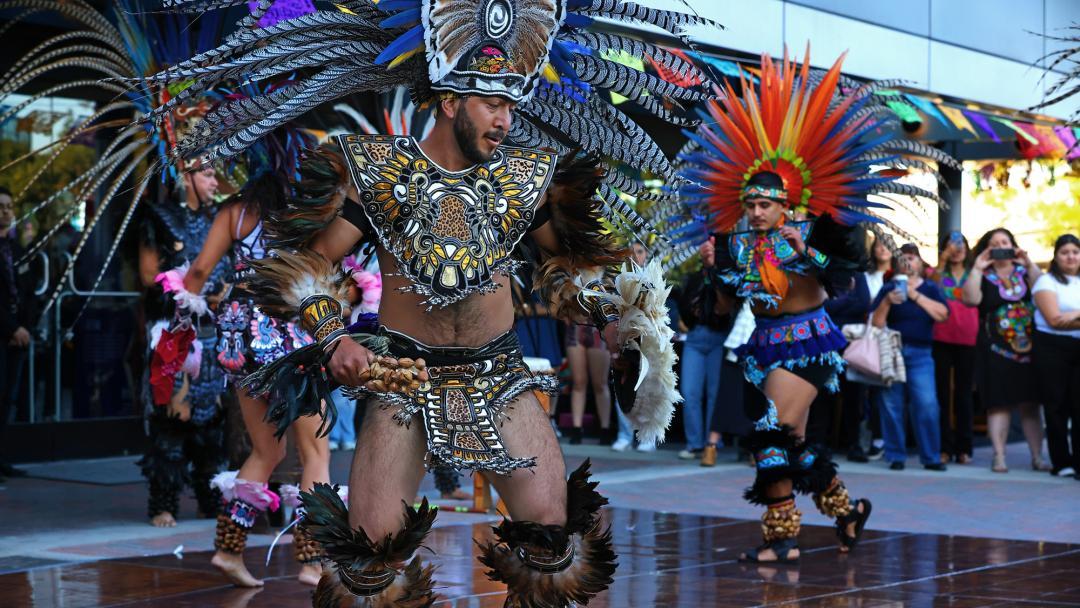 Aztec dancers