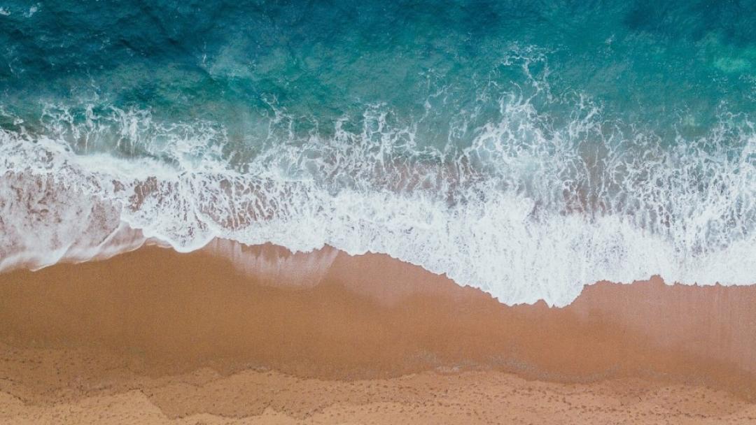 beach waves