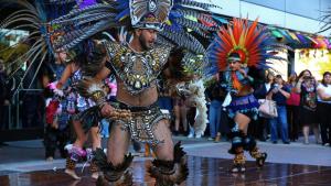Aztec dancers