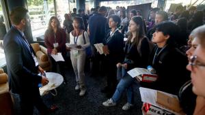Social Ecology students interact with professionals at the annual Career Summit. Photo by Karen Tapia